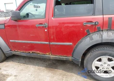 2007 Dodge Nitro Sxt from USA, damaged, VIN 1D8GU28KX7W555437